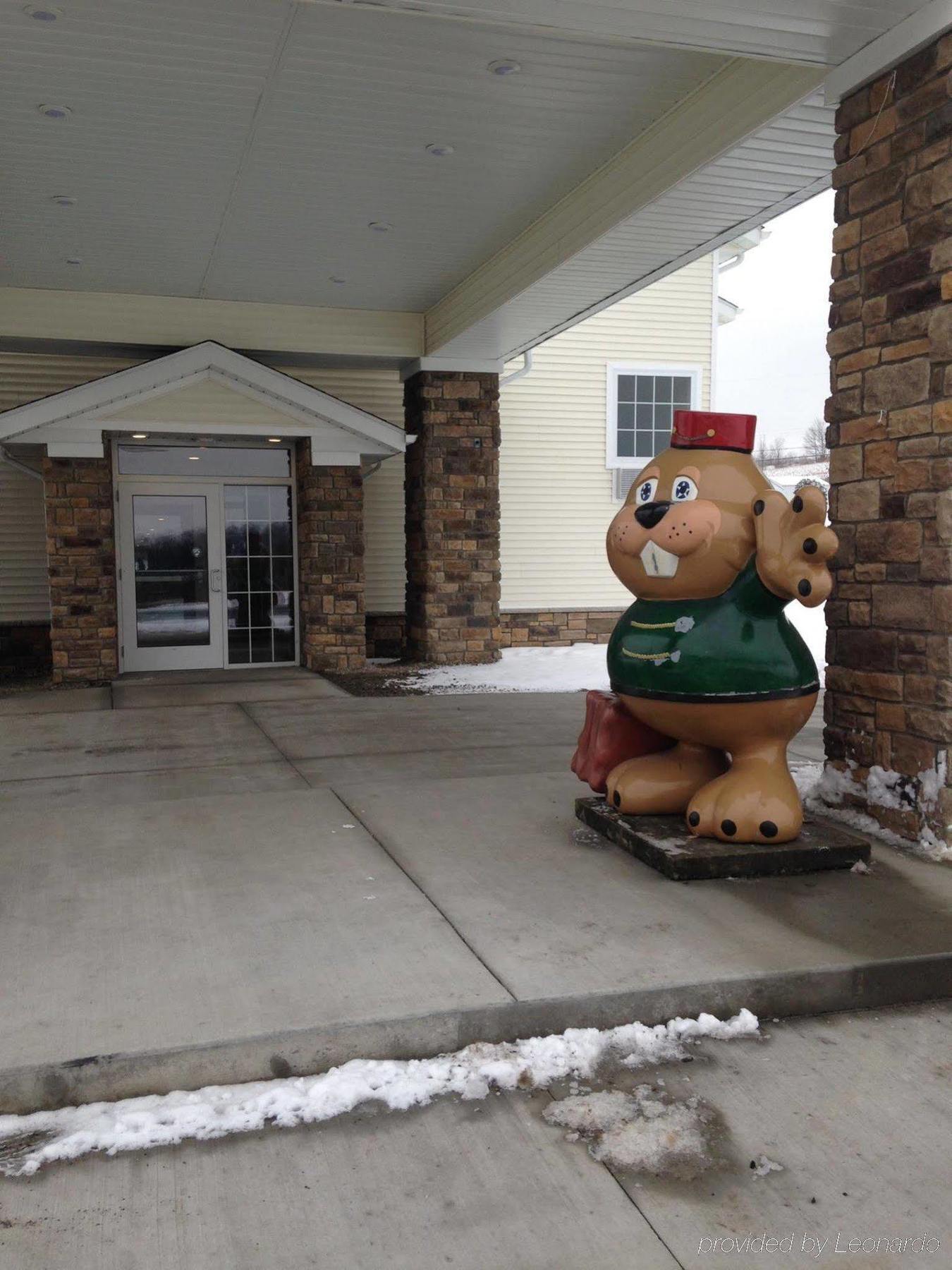 Cobblestone Hotel & Suites - Punxsutawney Exteriör bild