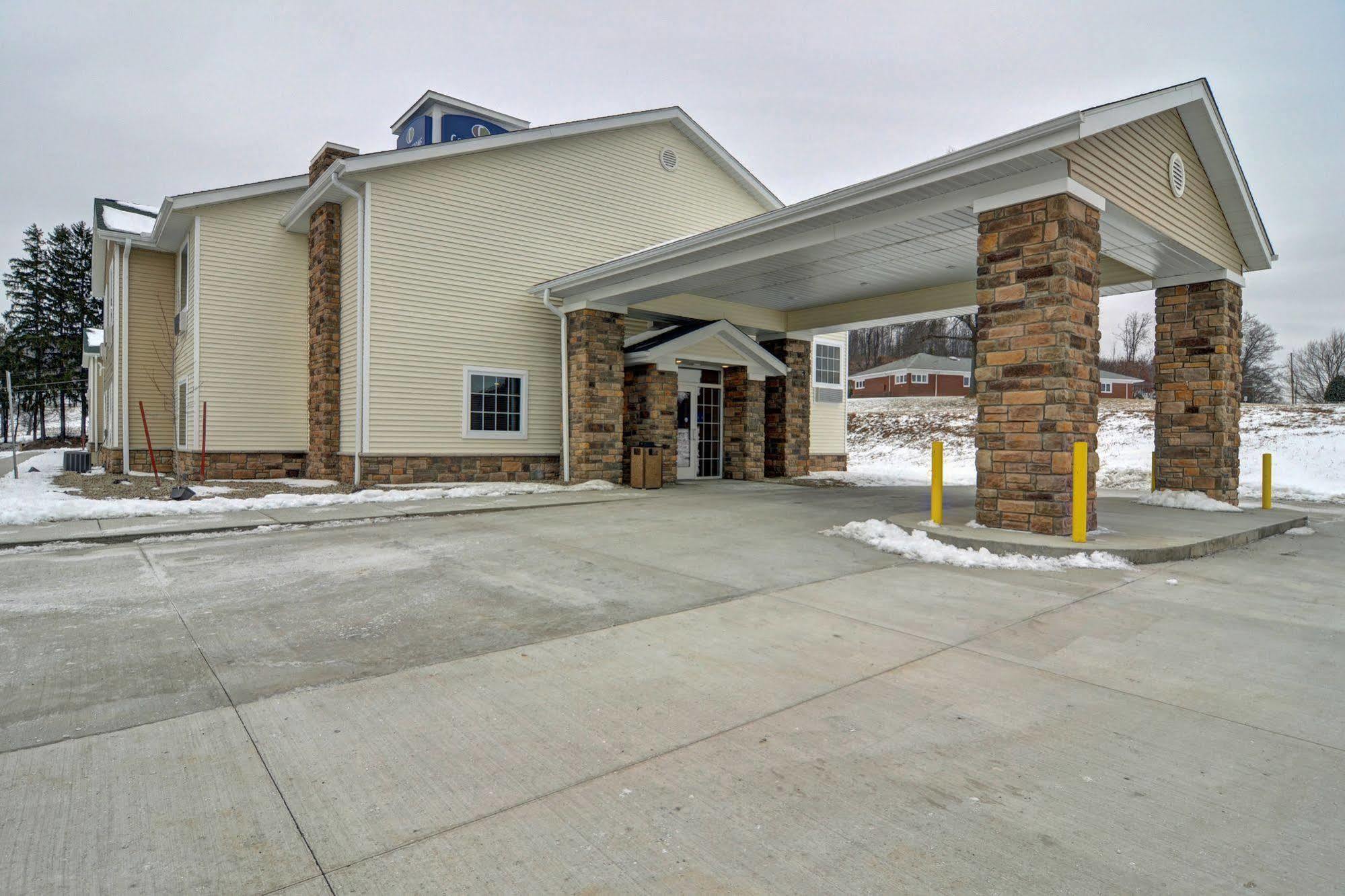 Cobblestone Hotel & Suites - Punxsutawney Exteriör bild